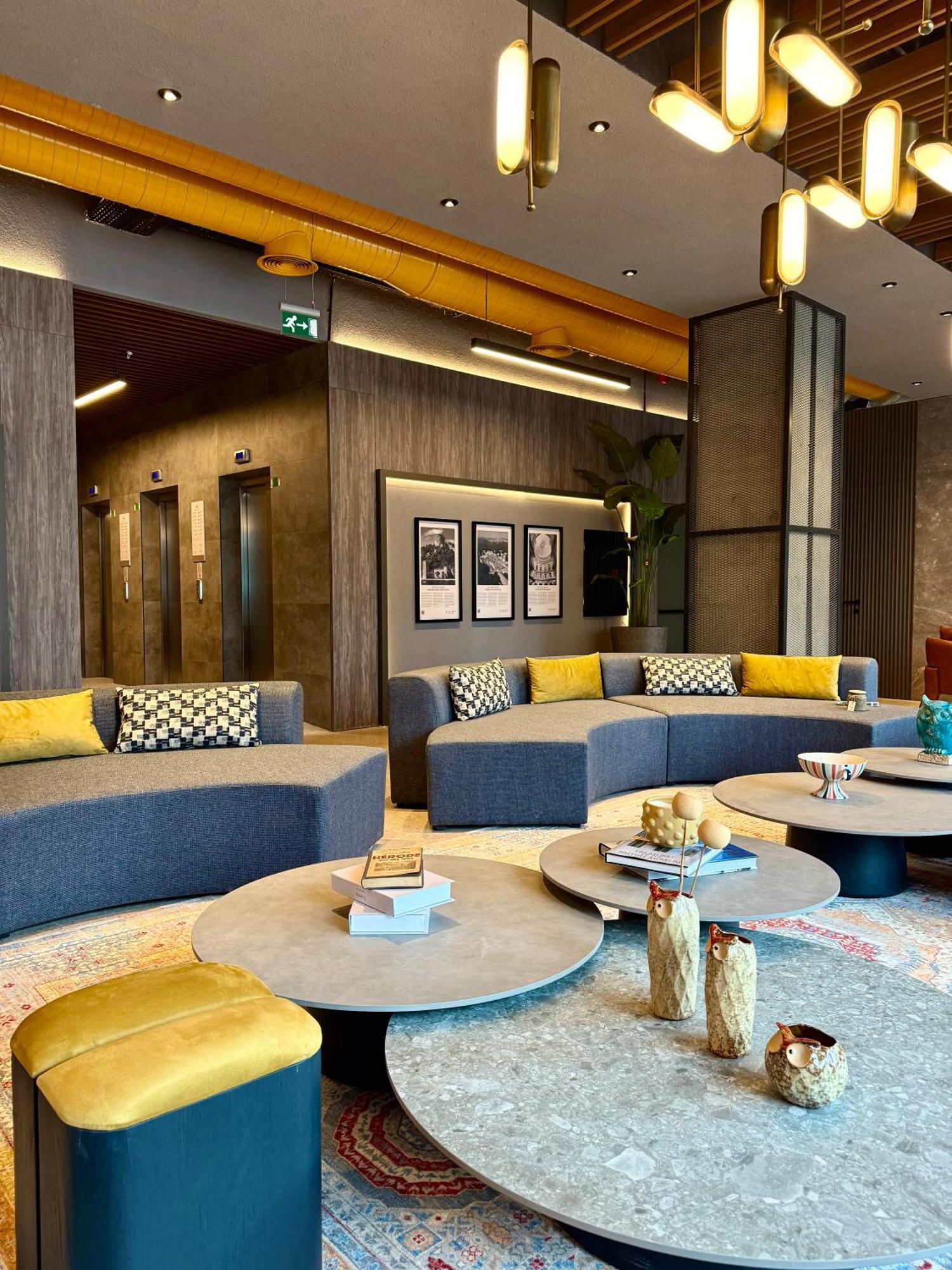 Cityloft 147 *
