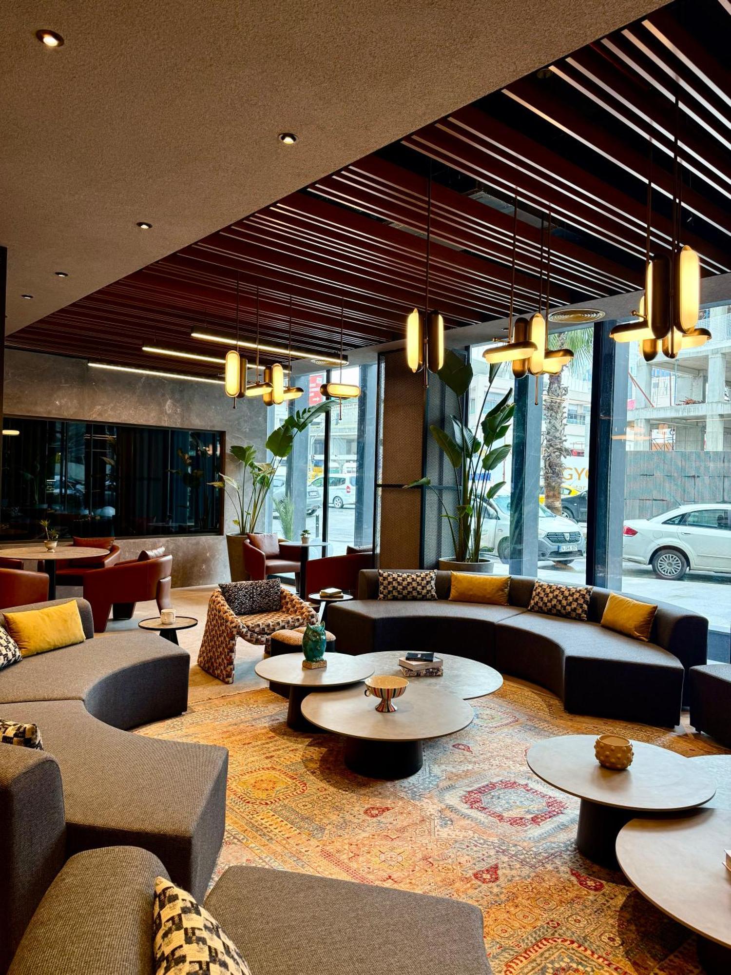 Cityloft 147 *